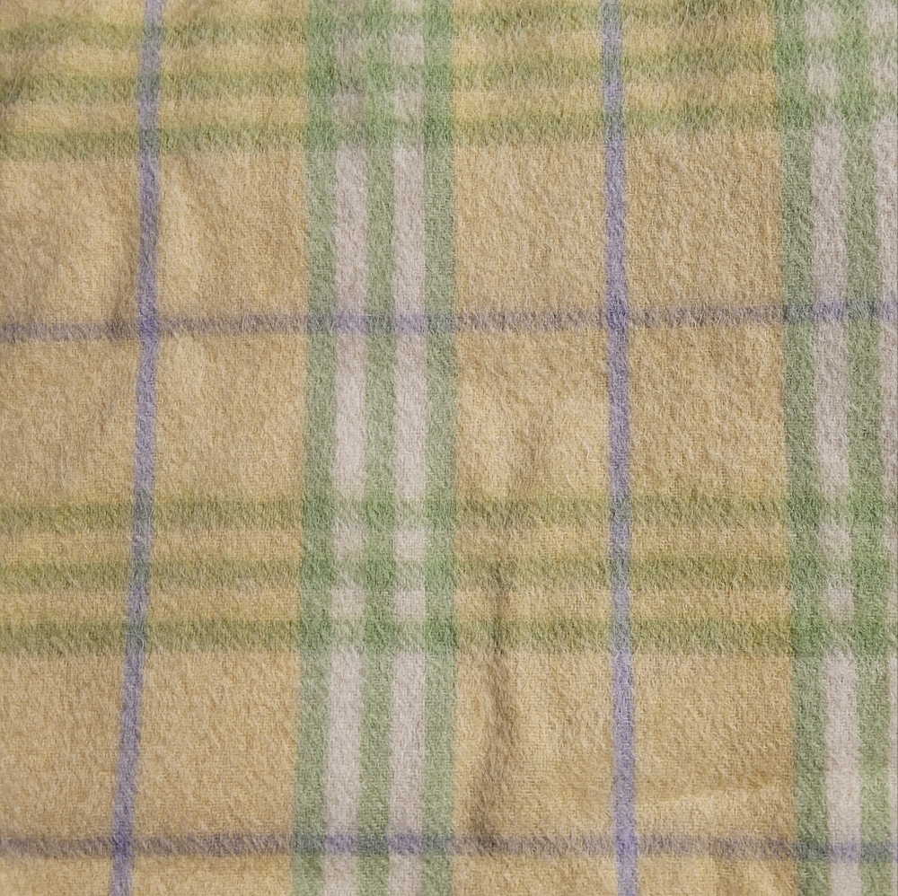 Burberry Cashmere Scarf - Picture 2 of 4